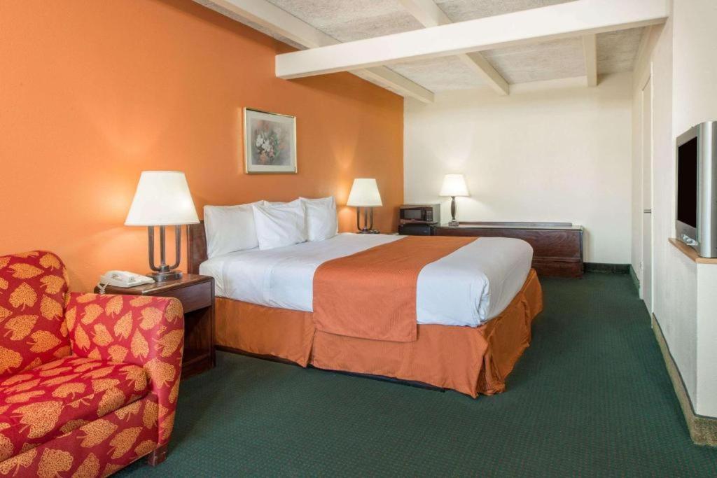 Haven Inn & Suites St Louis Hazelwood - Airport North Kültér fotó