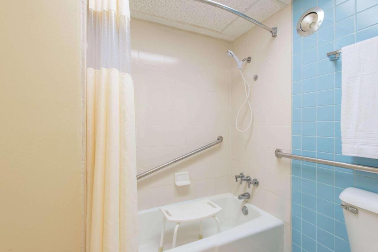 Haven Inn & Suites St Louis Hazelwood - Airport North Kültér fotó