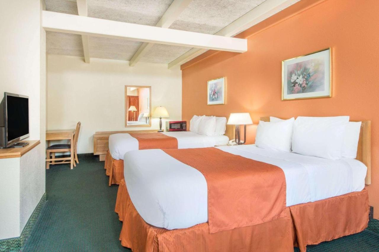 Haven Inn & Suites St Louis Hazelwood - Airport North Kültér fotó